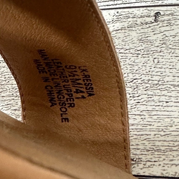 Lucky brand ressia healed sandals leather upper size 9.5 M - Picture 10 of 10